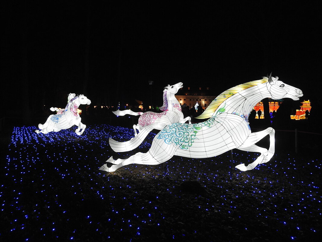 скоро Новый год - ИННА ПОРОХОВА