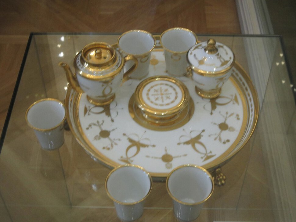 Чайный сервиз - Дмитрий Никитин