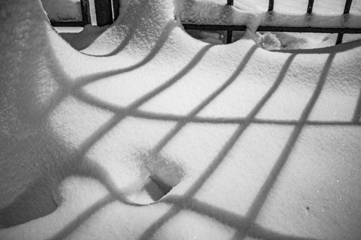 Неевклидова геометрия. - Николай Галкин Неевклидова геометрия. - Николай Галкин