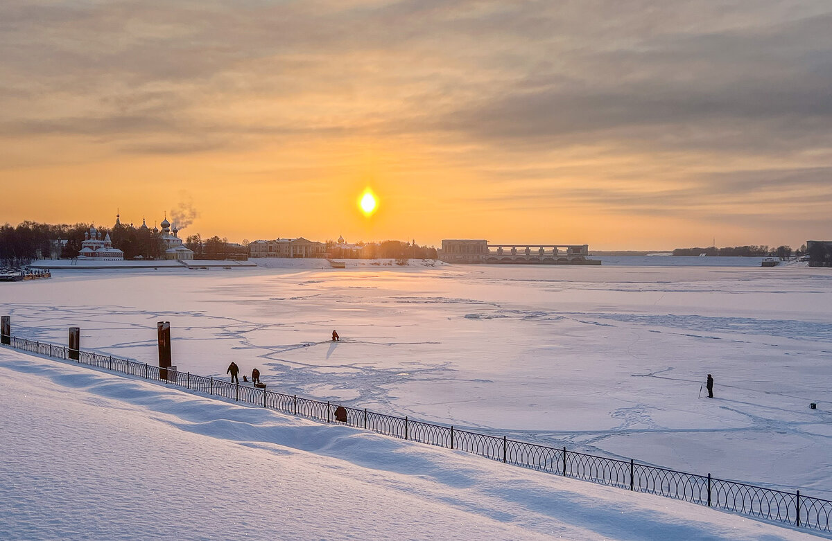 Зимний вечер в Угличе - Galina Зимний вечер в Угличе - Galina