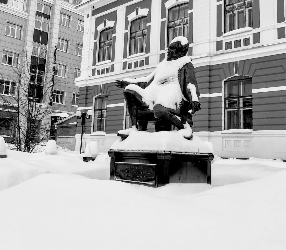 Город утоп в снегу - Лариса С. Город утоп в снегу - Лариса С.