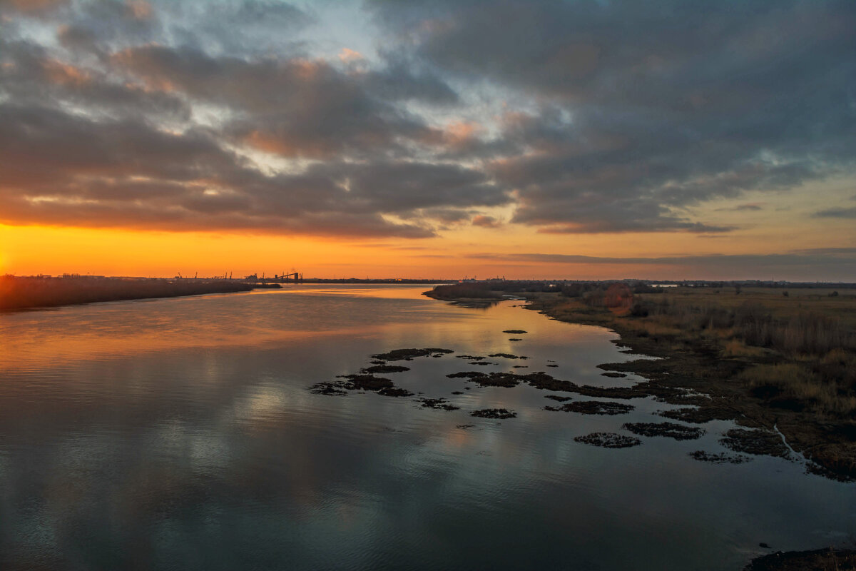 Закат в декабре - Владимир Жуков