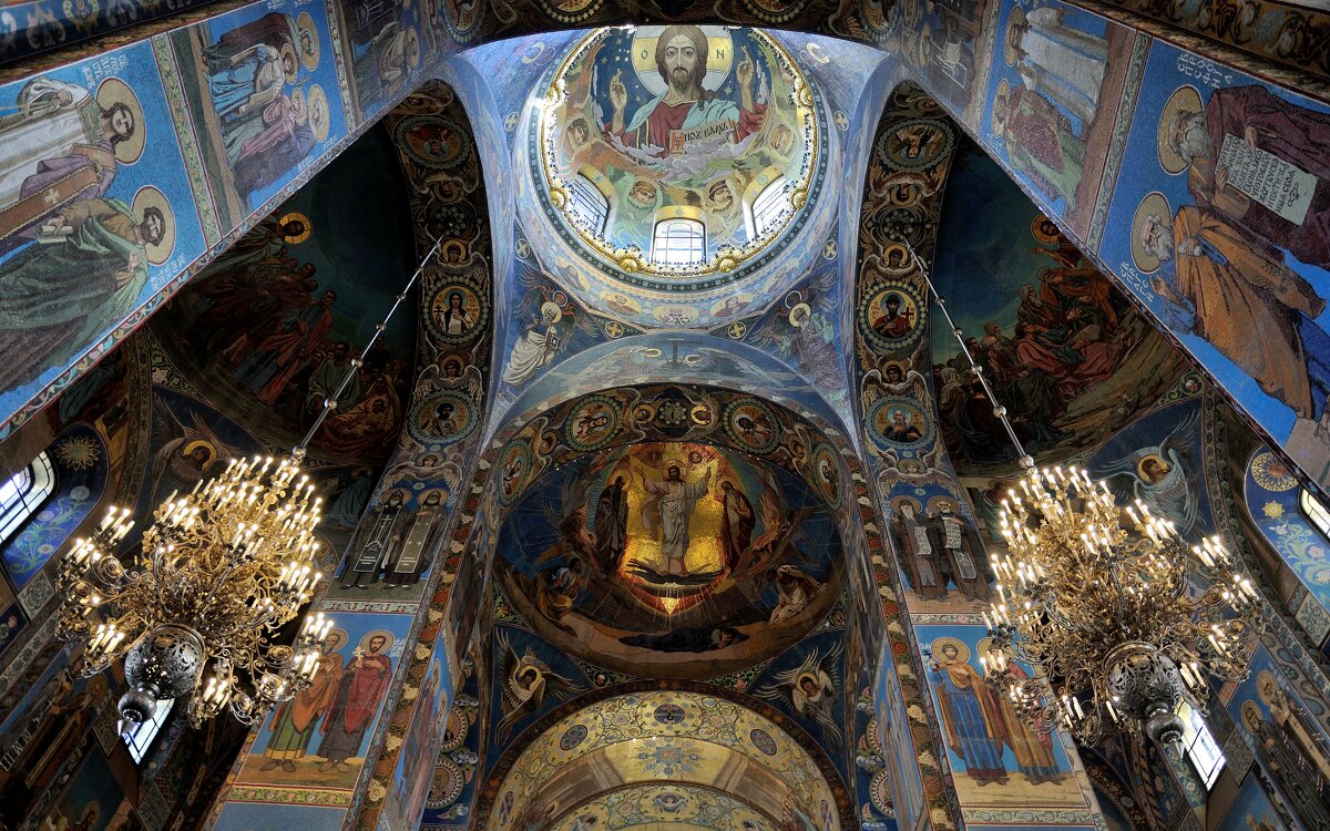 В церкви Спаса на крови. - Иван Генералов