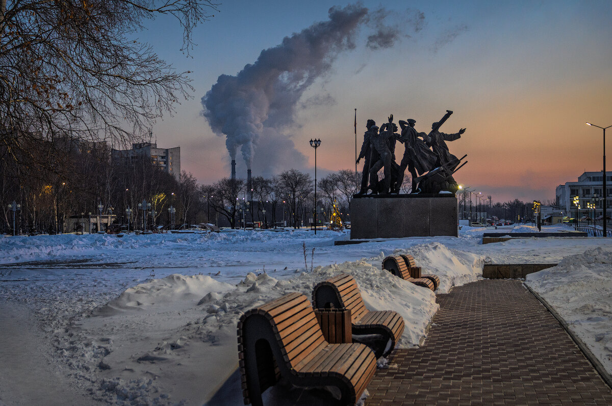 Утром на набережной - Виктор Иванович Чернюк Утром на набережной - Виктор Иванович Чернюк
