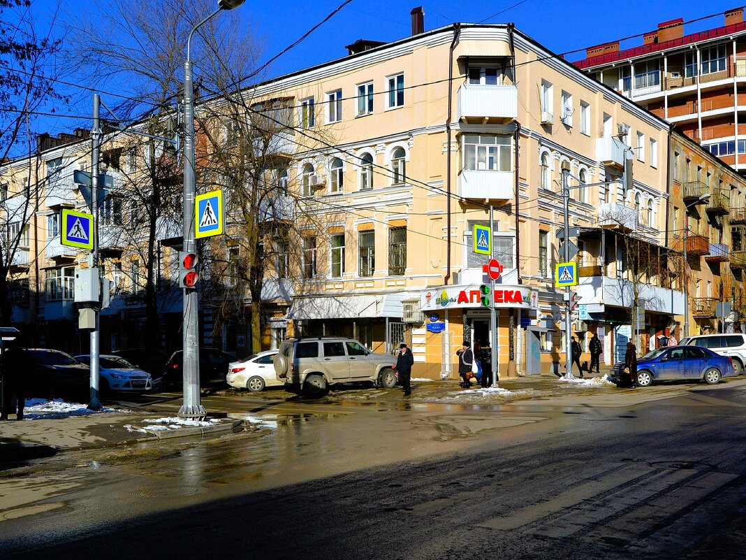 Ростов-на-Дону. Дом по ул. Социалистической 127. - Пётр Чернега Ростов-на-Дону. Дом по ул. Социалистической 127. - Пётр Чернега