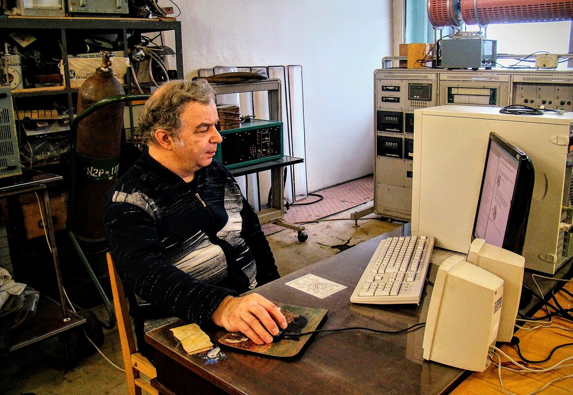 Палыч,,,механик золотые руки,,,, - Анатолий Колосов