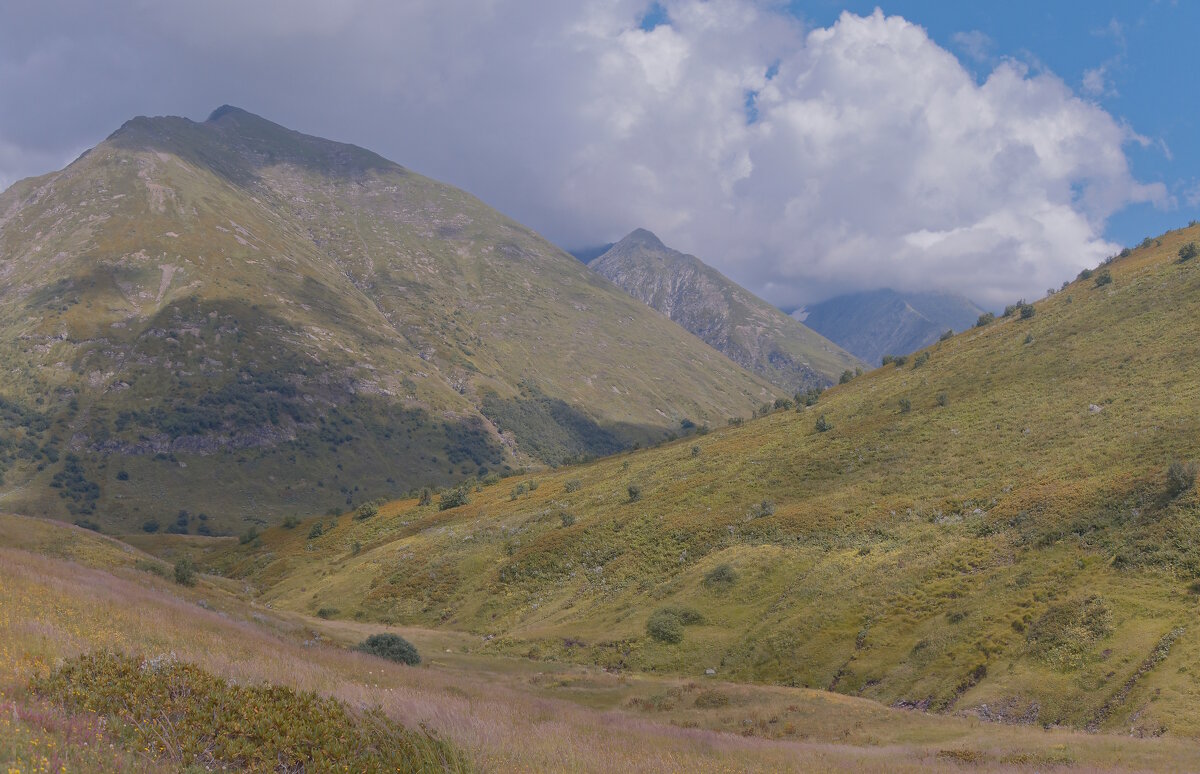 лето в горах - Олег Кручинин