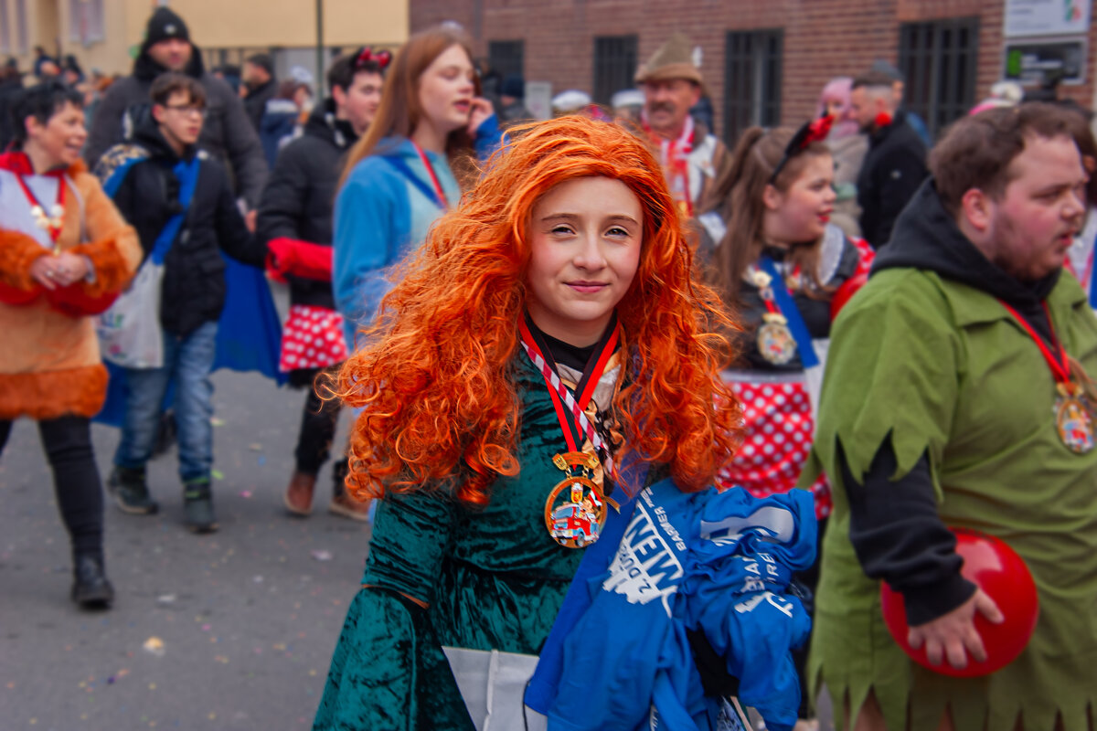 Выделяясь на карнавале - Valziwa 