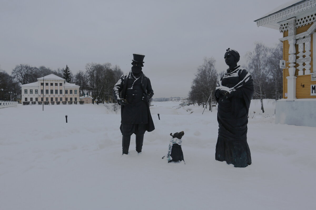 Углич - Ninell Nikitina