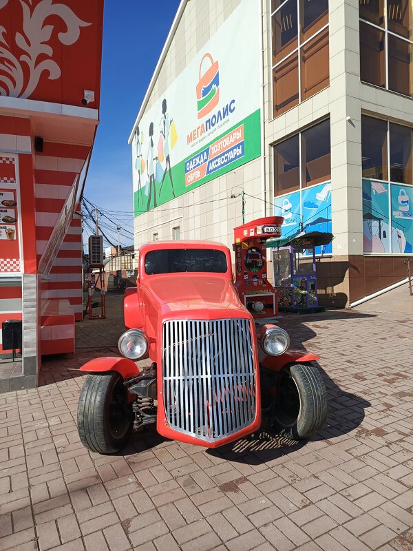 Ретро автомобиль - Татьяна Пальчикова Ретро автомобиль - Татьяна Пальчикова