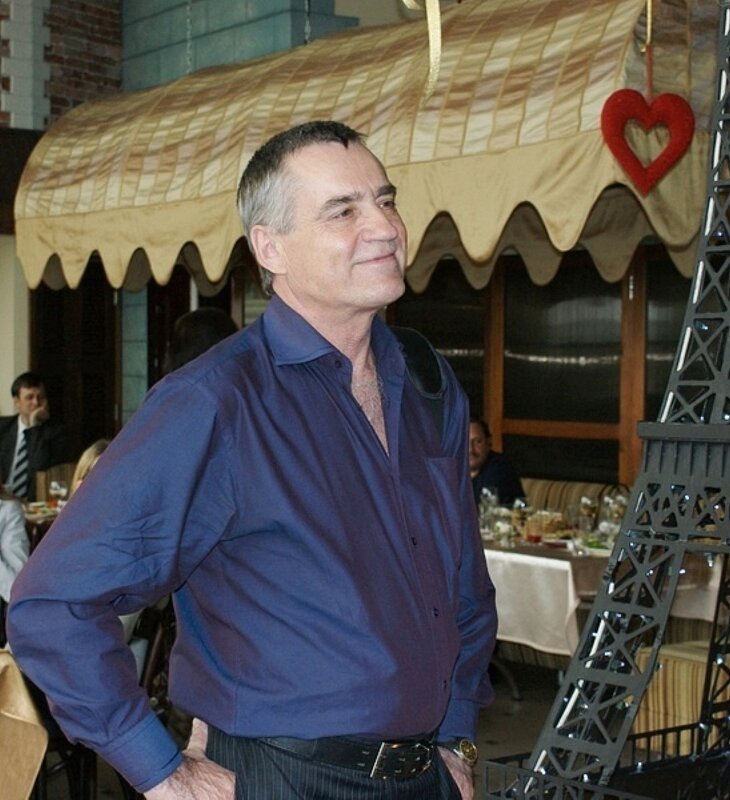 Портрет - Галина Нестратова