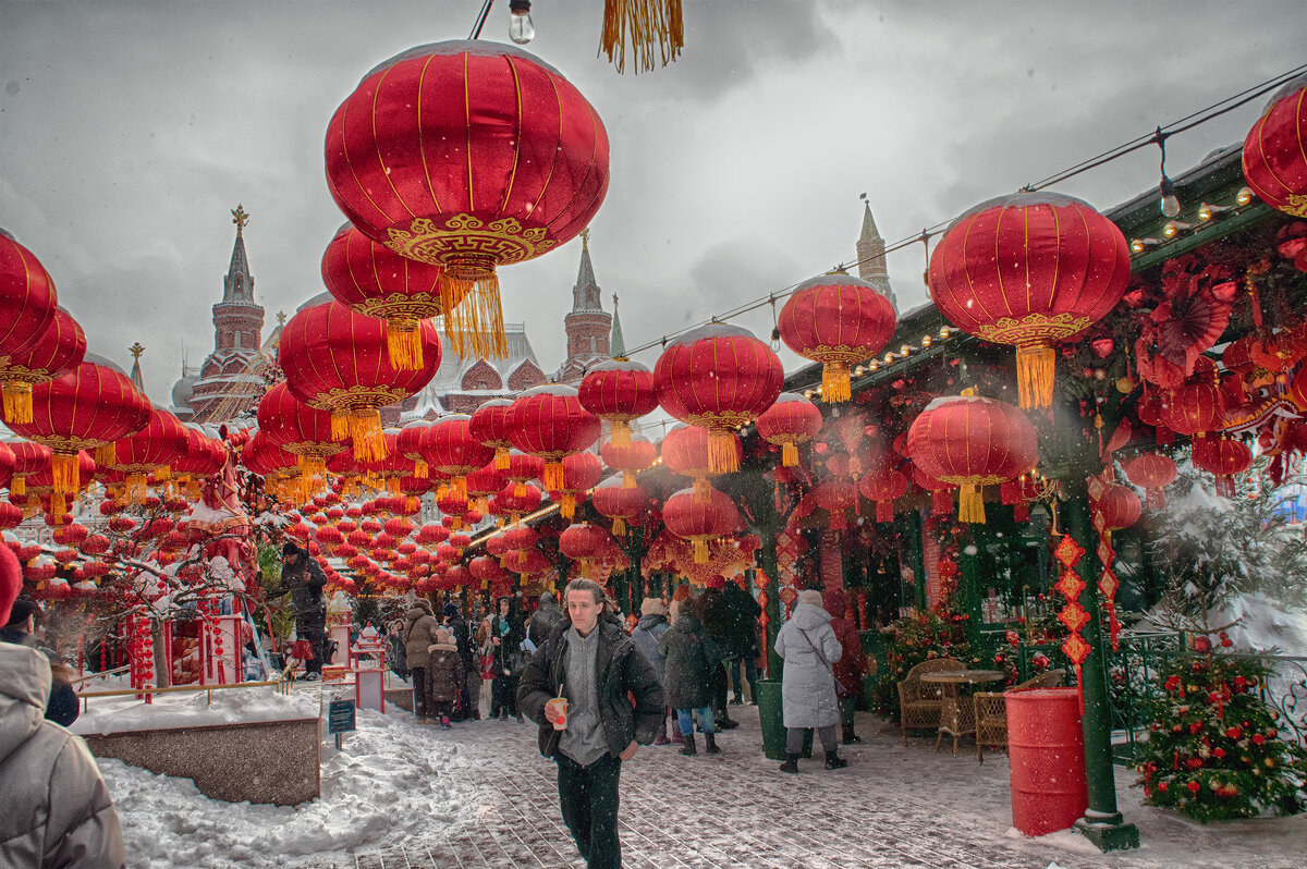 Манежка и китайский Новый Год - Юрий Яньков