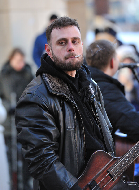 Гитарист - Виктор Берёзкин