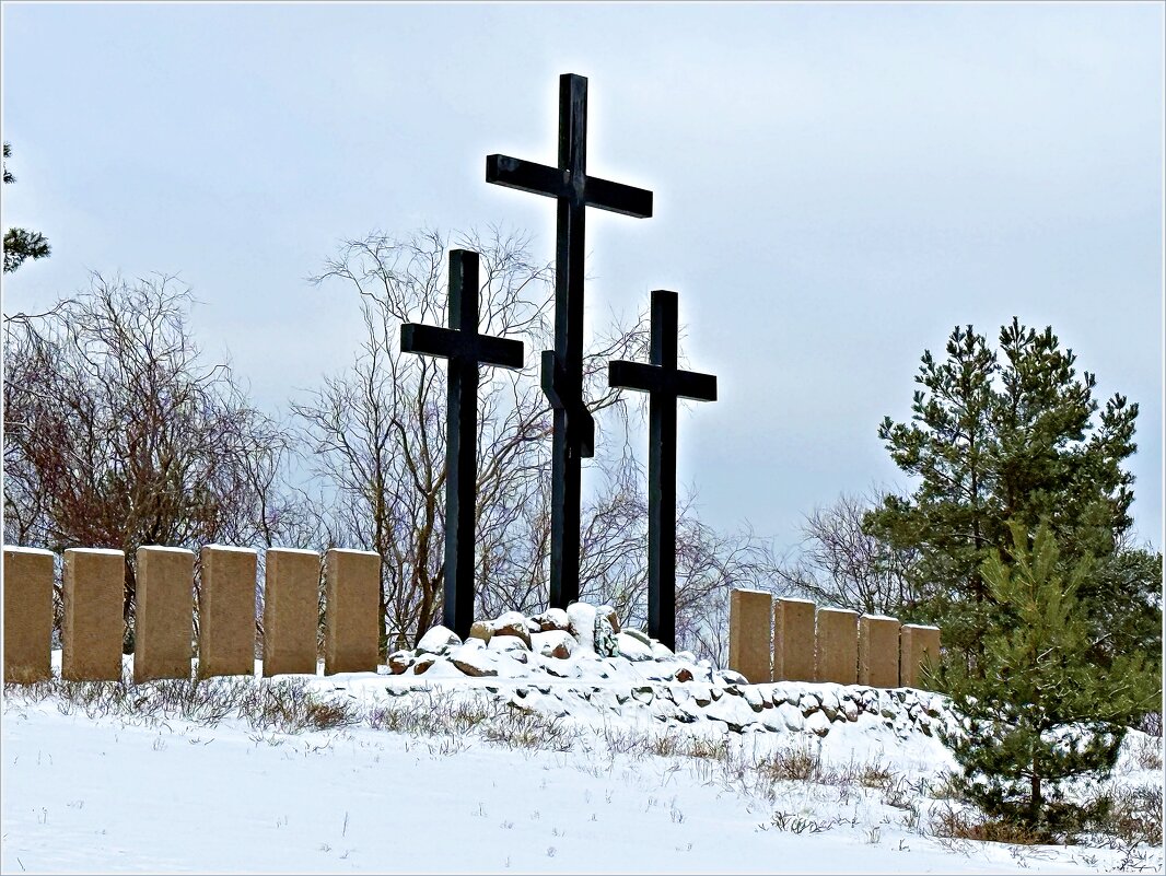 На Интернациональном мемориальном кладбище. - Валерия Комова На Интернациональном мемориальном кладбище. - Валерия Комова