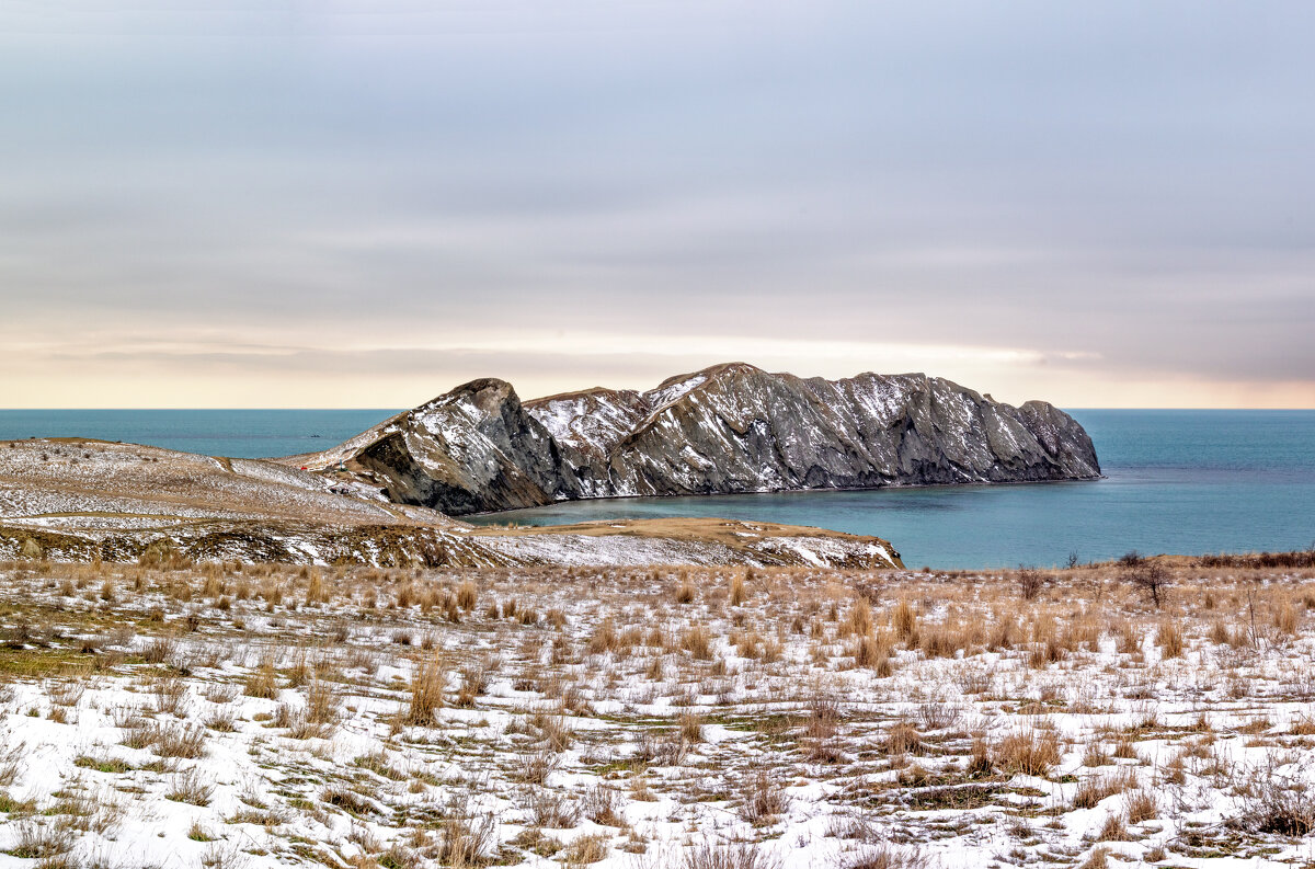 Крым. Зима. Мыс Хамелион, недалеко от Коктебеля - But684 