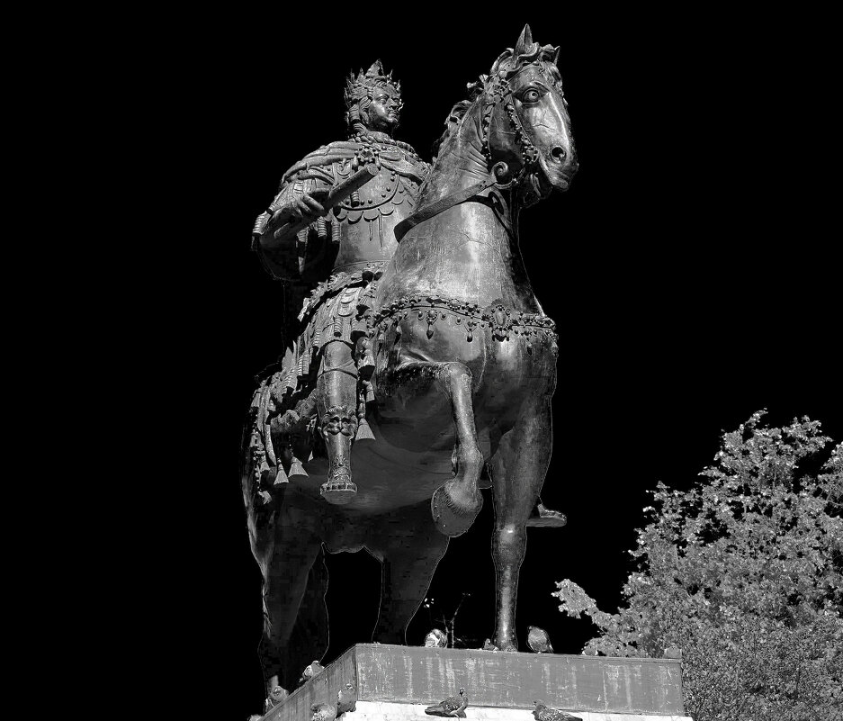 Памятник Петру 1. Городской интерьер - Наталья Памятник Петру 1. Городской интерьер - Наталья