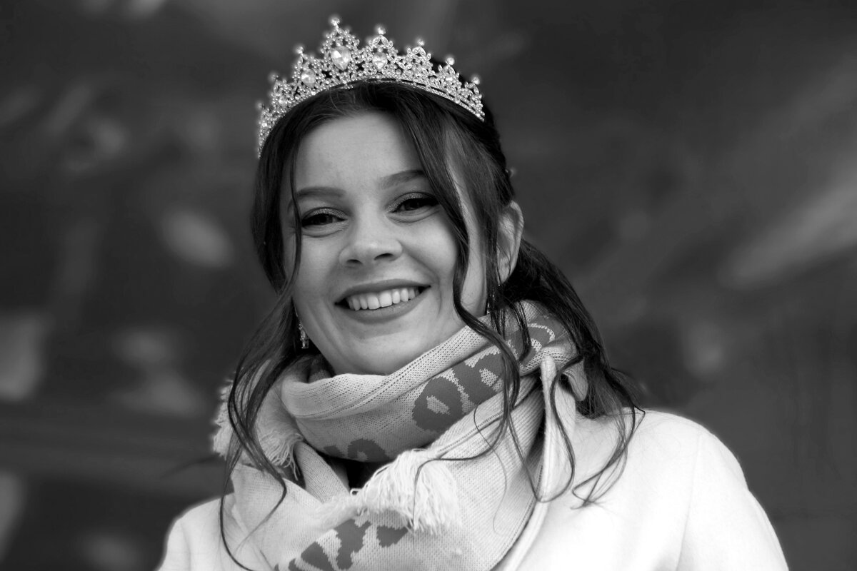 От улыбки станет всем теплей - Юрий. Шмаков