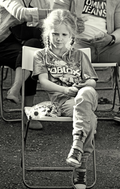 В зрительном зале - СЮ 