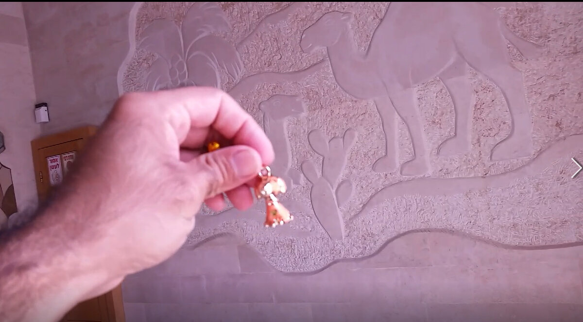 115 (143) - CLOSE WAYS ALL