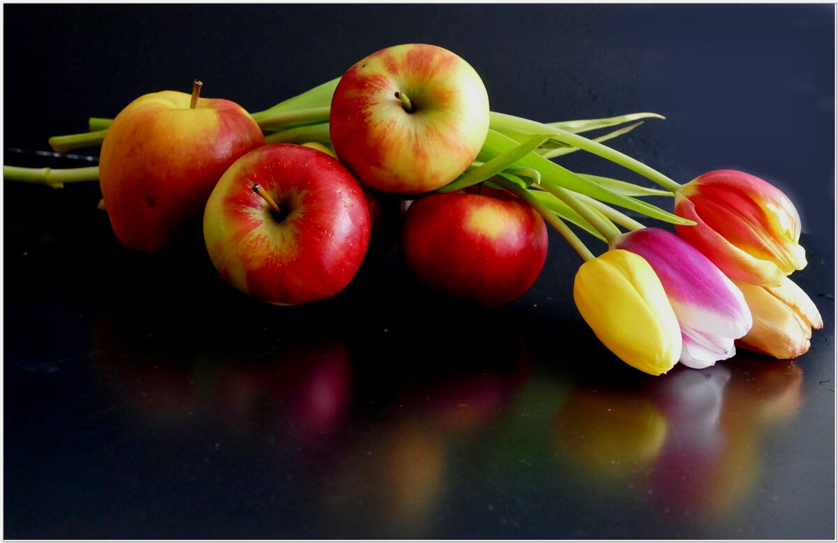 ПРЕЗЕНТ... - Elvira E. 