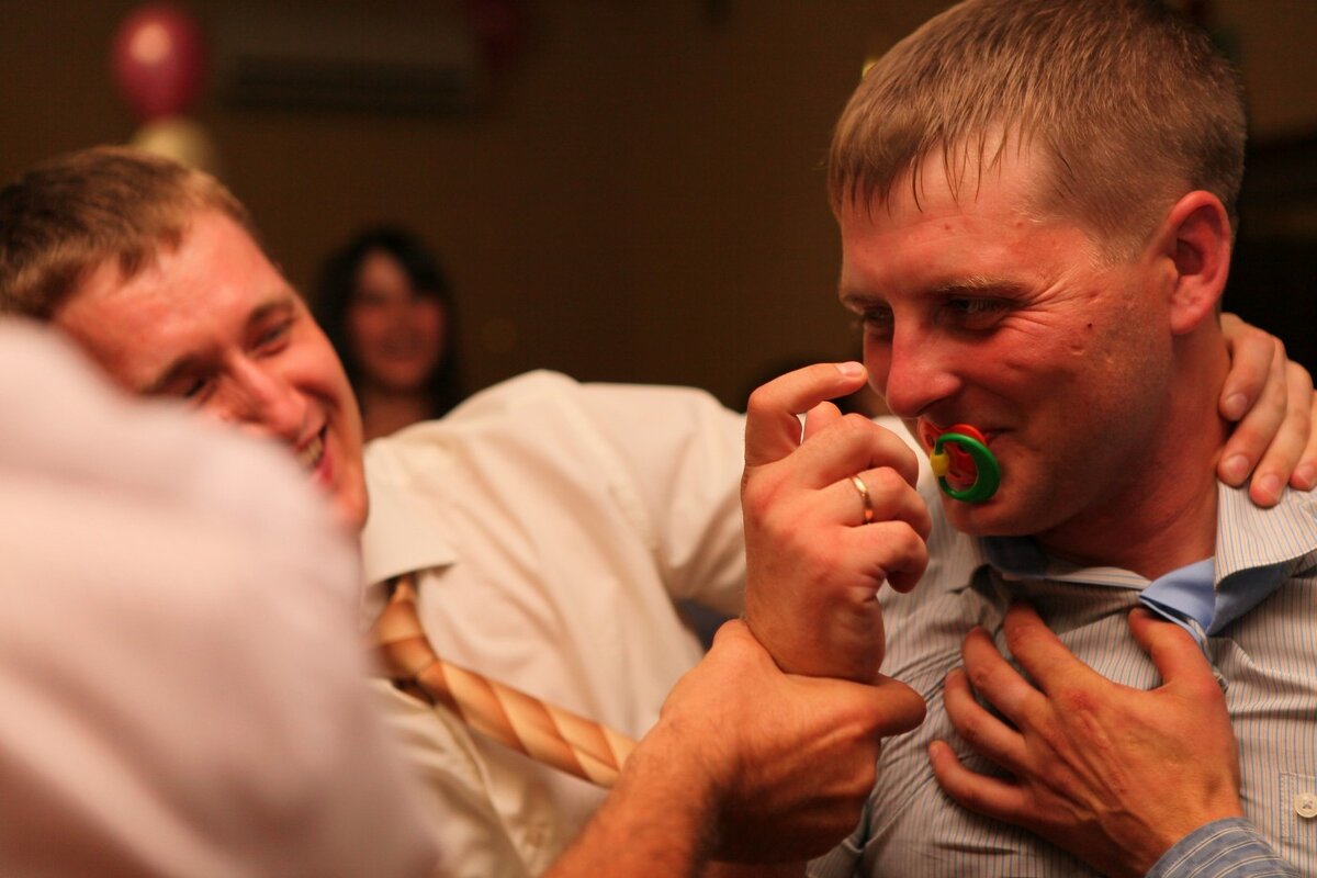 СВАДЬБА 2012 год розыгрыш - Сергей Фомин 