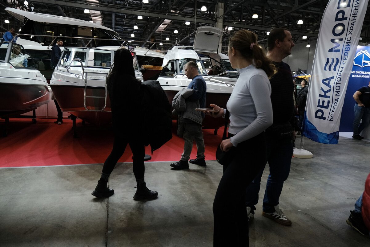 "Семь футов под килём" - Сергей Золотавин "Семь футов под килём" - Сергей Золотавин