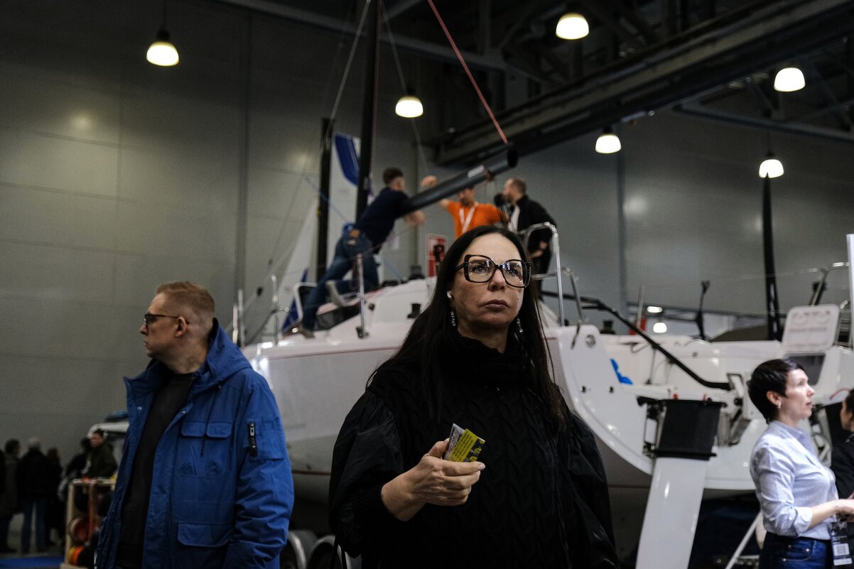 "Семь футов под килём" - Сергей Золотавин "Семь футов под килём" - Сергей Золотавин