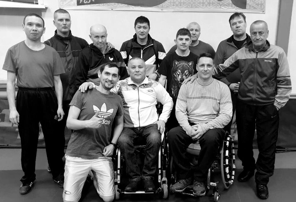 Любят спорт - Андрей Хлопонин