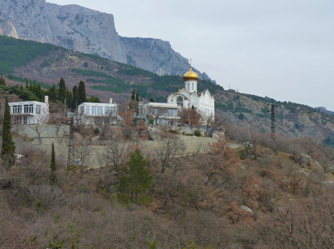 * - Валентин Семчишин