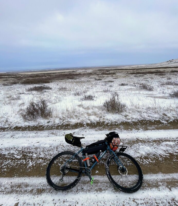 Велотуристы... Зимой. - Георгиевич 