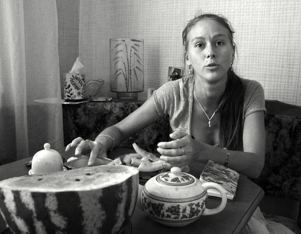 "Ешё поларбуза..." - СЮ 