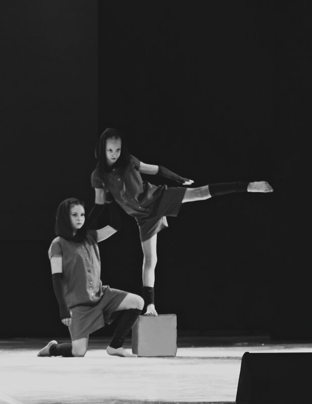 На сцене - Ирина Лесиканич