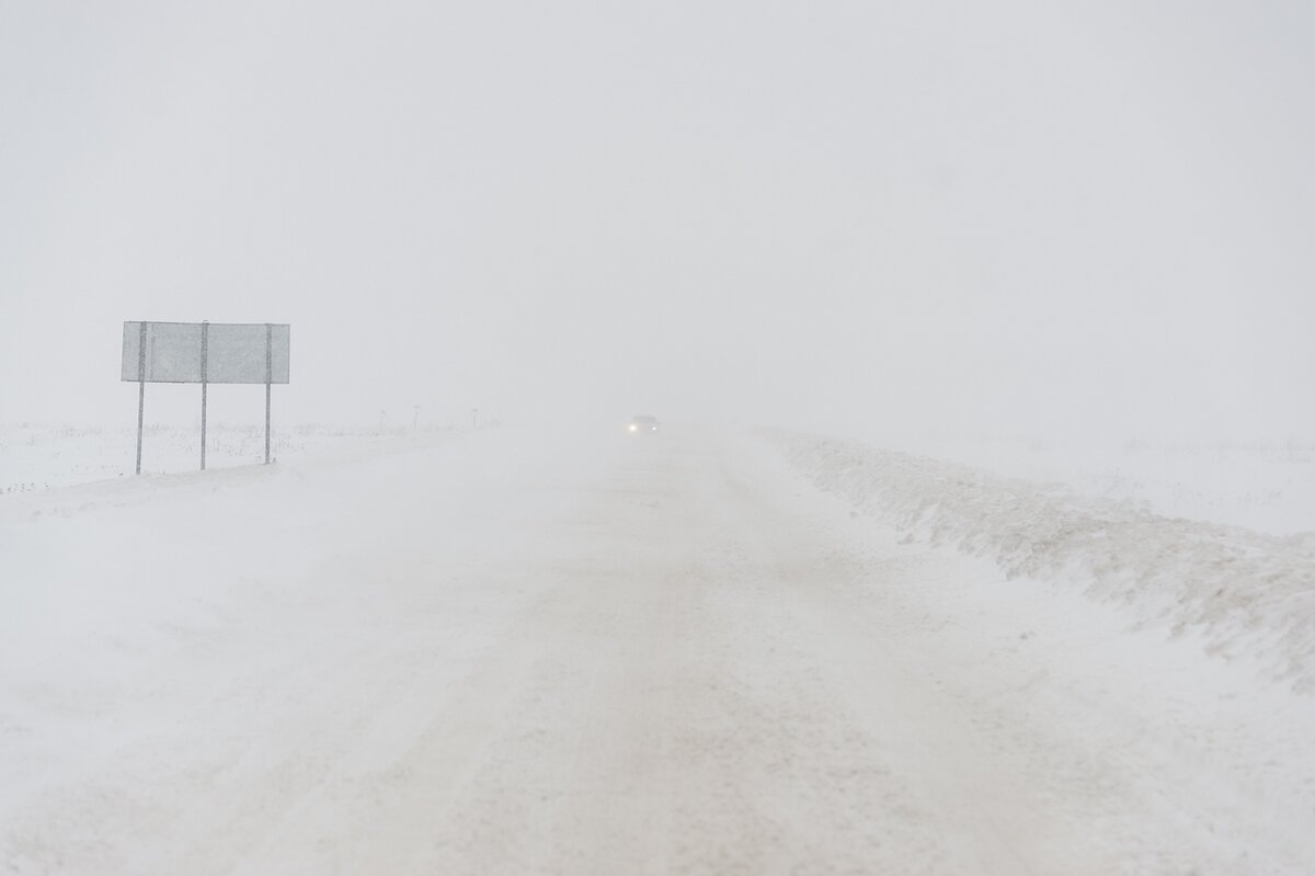Туманное утро марта - Валерий Иванович
