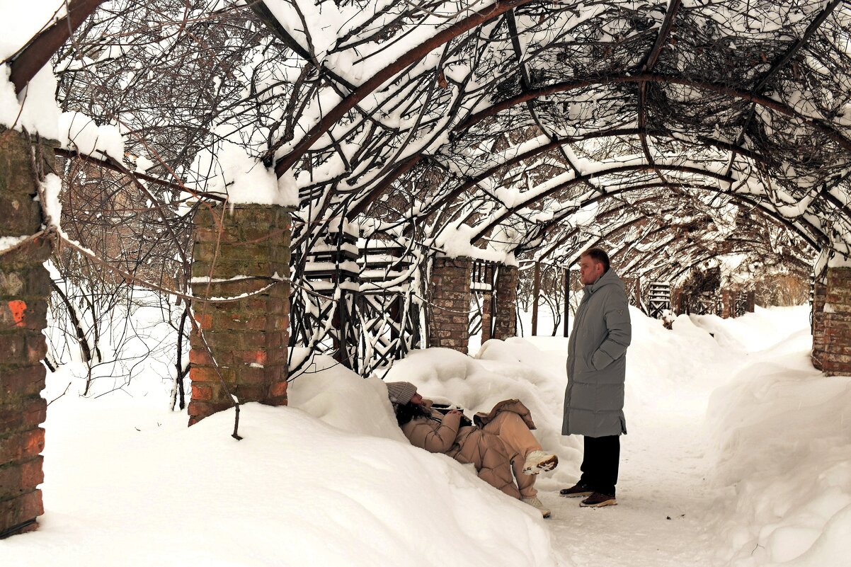 Пергола и зимой, как место отдыха. - Татьяна Помогалова