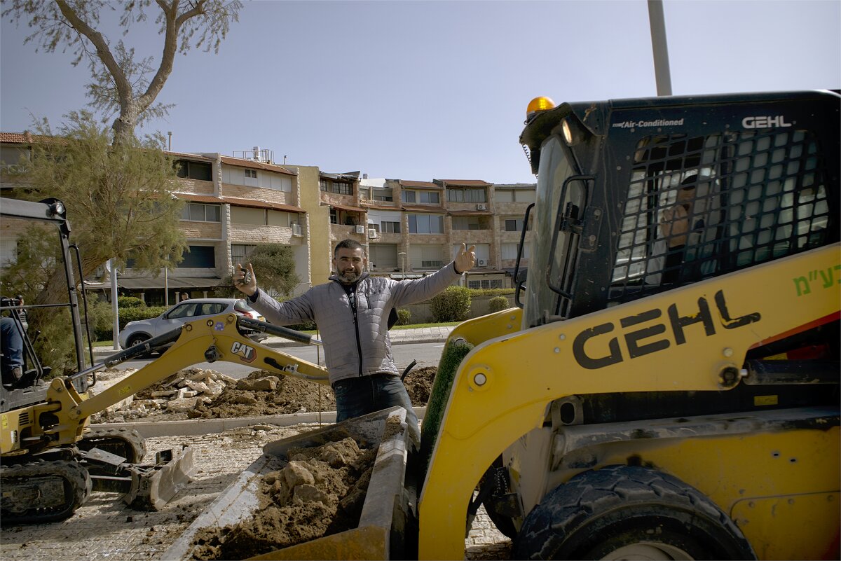 Акко *  Незнакомый  позирующий  2026г - ujgcvbif 