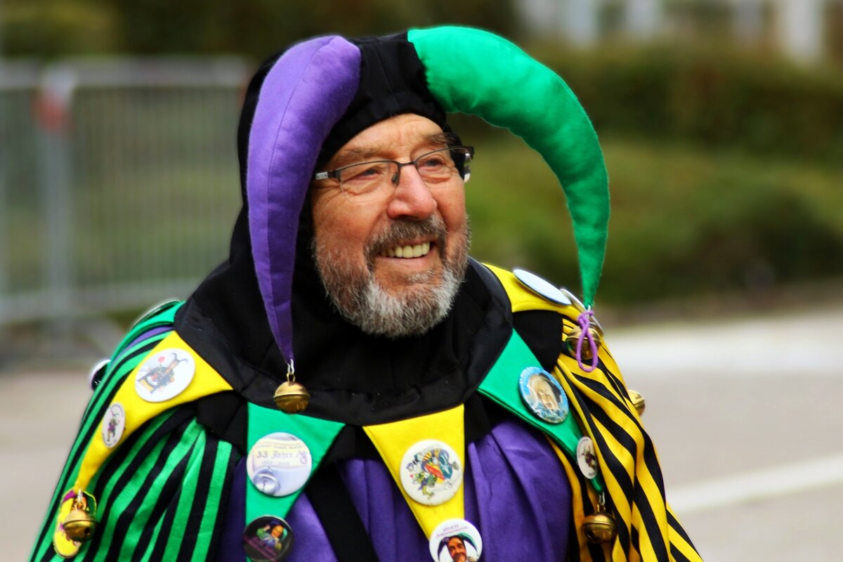 Бывает всё на свете хорошо..В чём дело сразу не поймёшь - Юрий. Шмаков