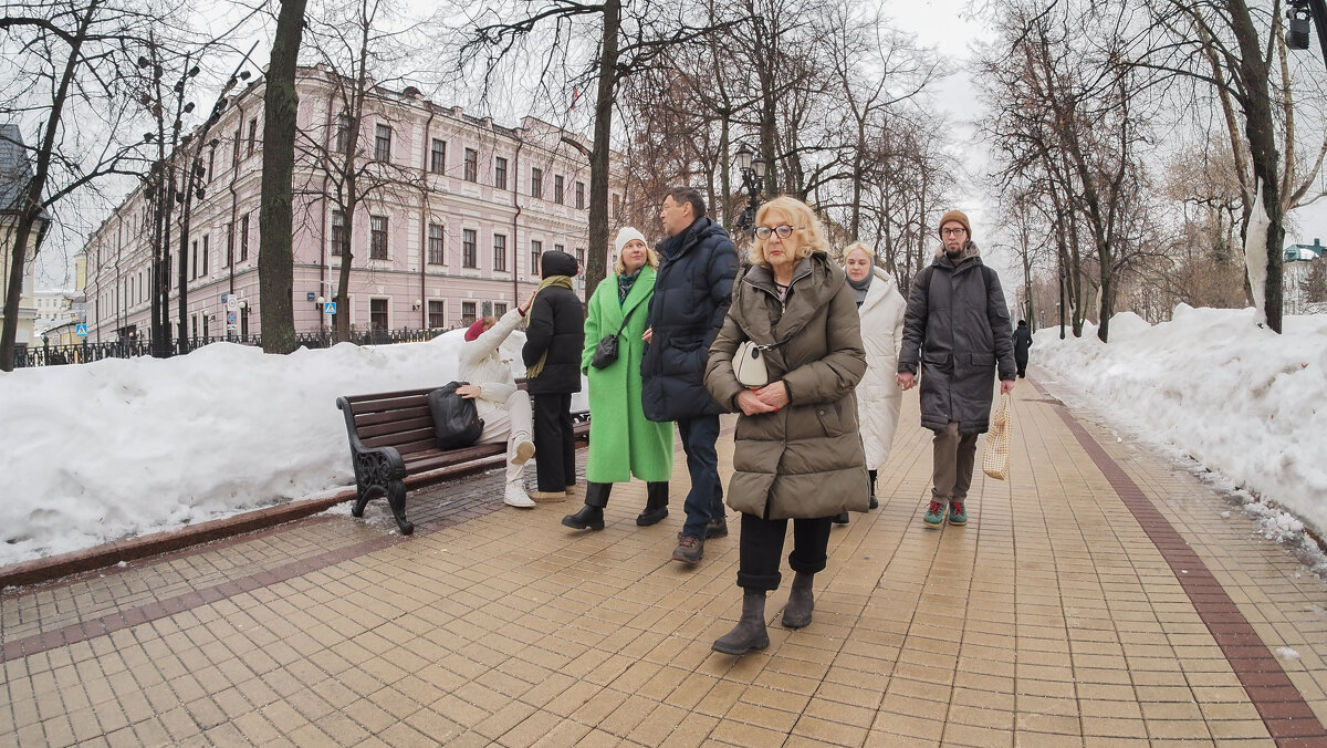 По Весеннему Буьвару - юрий поляков
