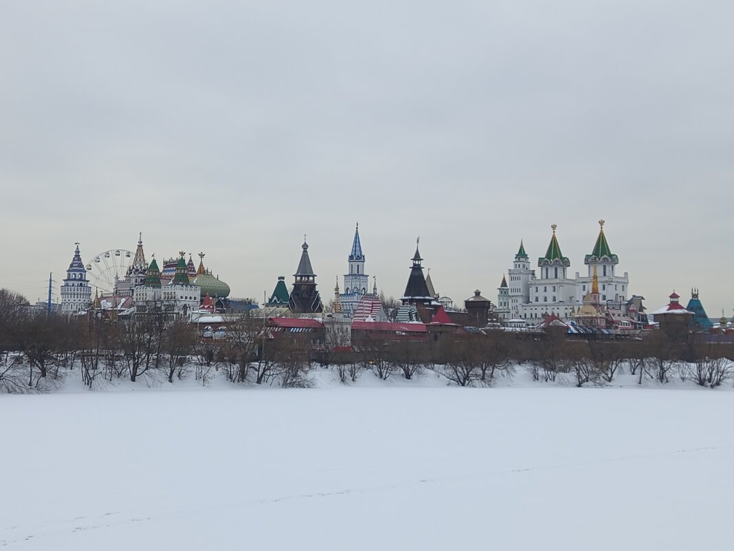 Солнце пока не балует - Андрей Лукьянов