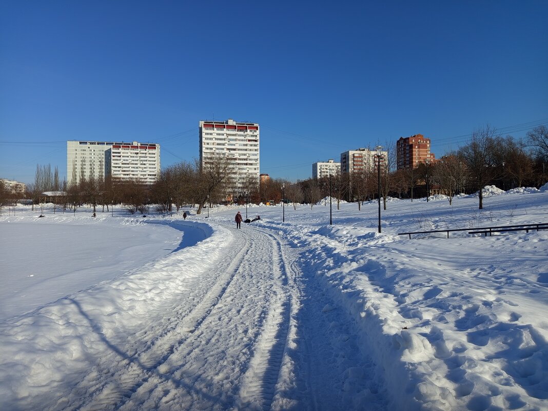 Настоящий март (какой ждем) - Андрей Лукьянов