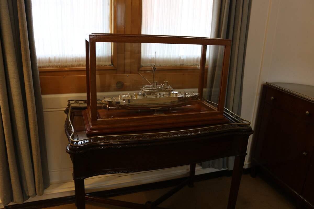 На королевской яхте Британия - Ольга 