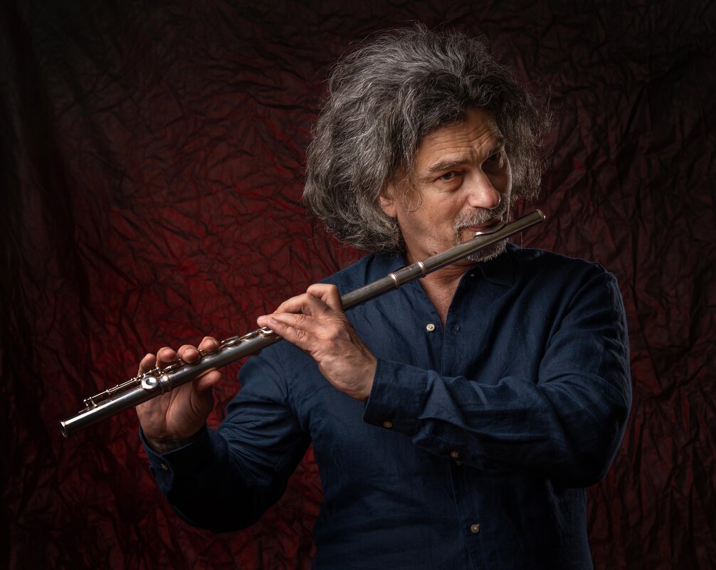 "Мелодия". - Давид Манакьян