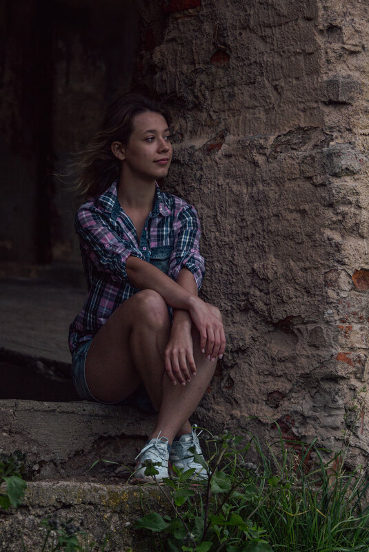 * - Евгений Ваулин