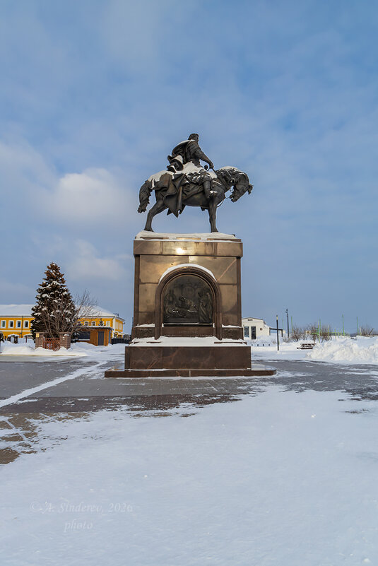 Памятник Александру Невскому около одноимённого собора - Александр Синдерёв Памятник Александру Невскому около одноимённого собора - Александр Синдерёв