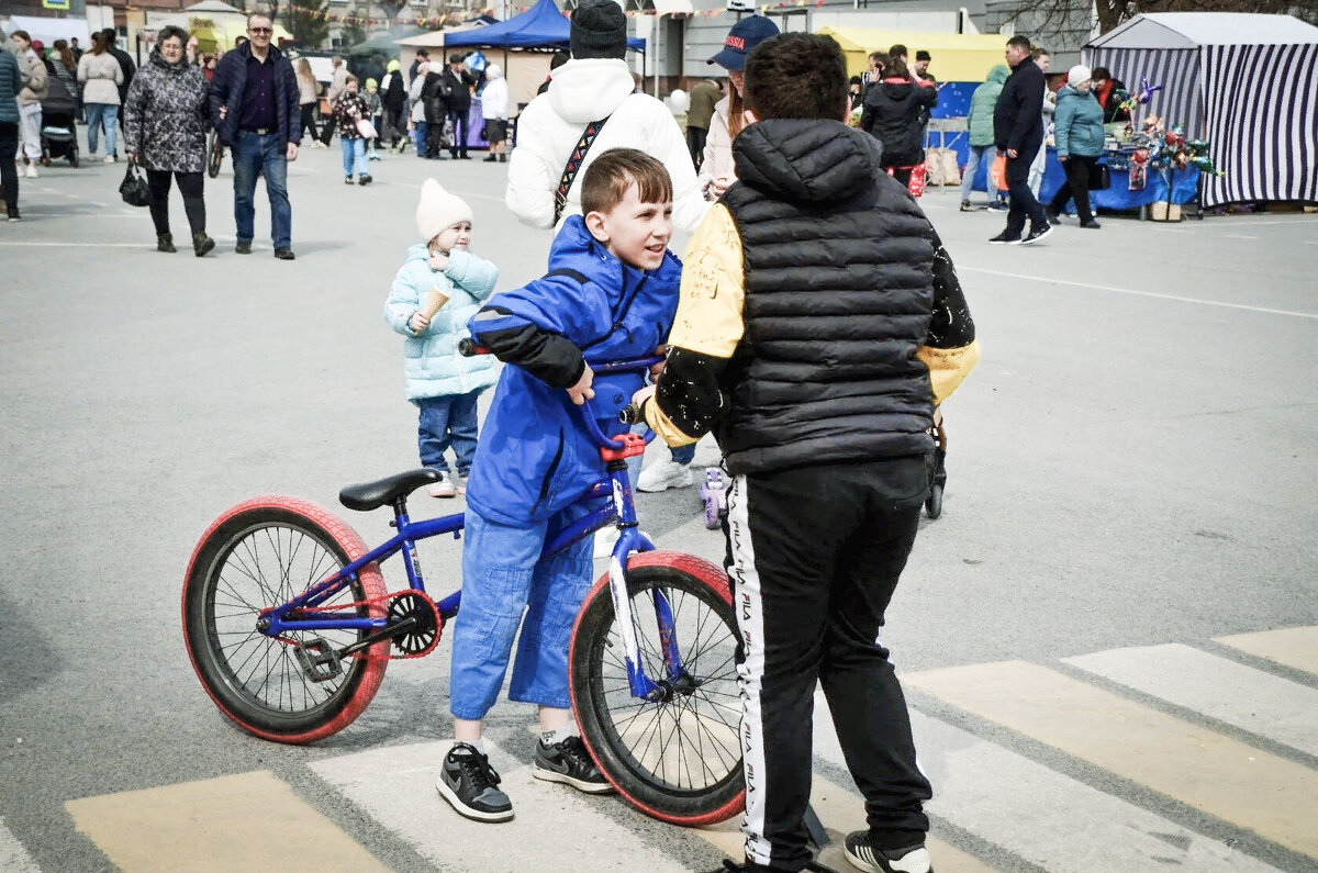 Встреча друзей. - Михаил Курзанцев