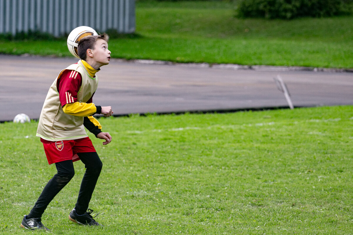 Потеряный мяч - Александр Силинский Потеряный мяч - Александр Силинский