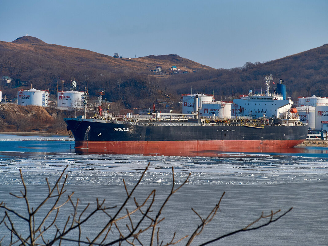 URSULA 1 Crude Oil Tanker - Пал Саныч