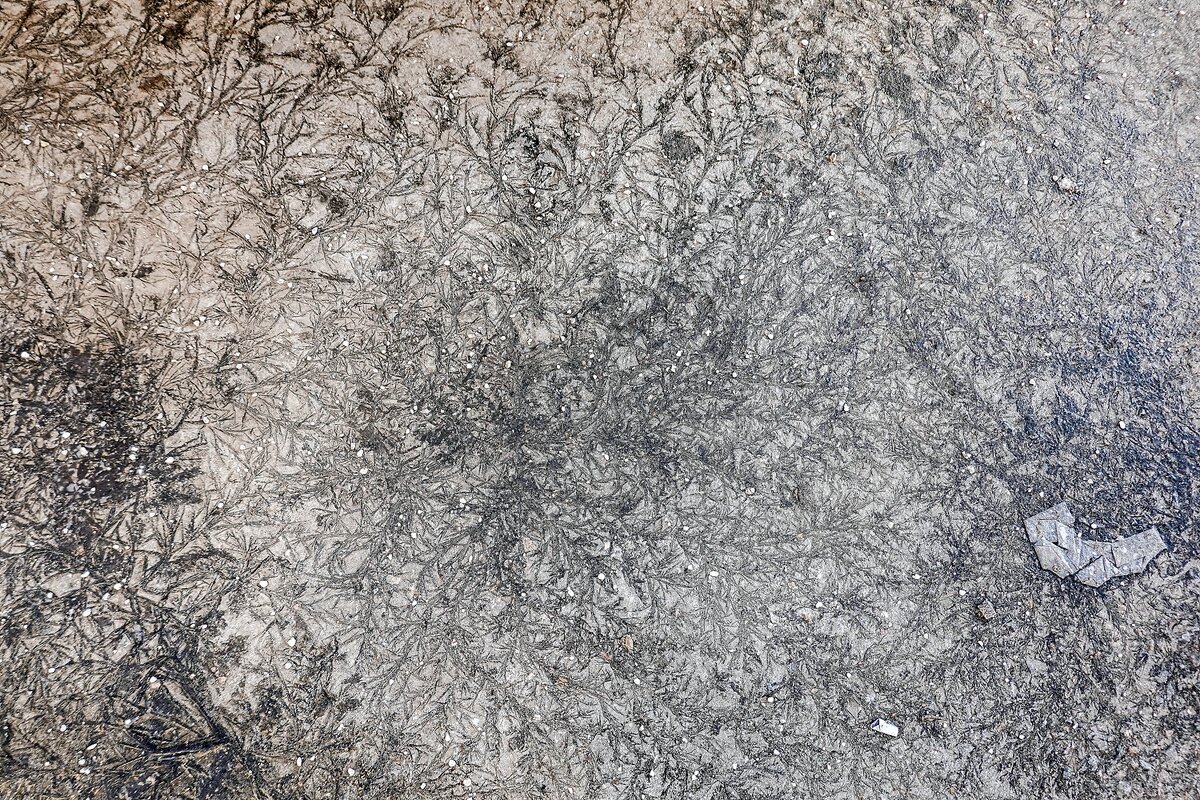 Узоры на асфальте - Валерий Иванович