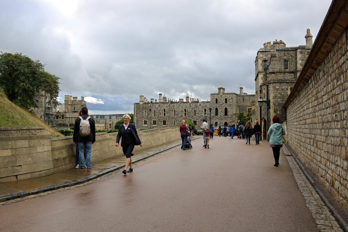 Прогулки по Виндзорскому замку - Ольга Прогулки по Виндзорскому замку - Ольга
