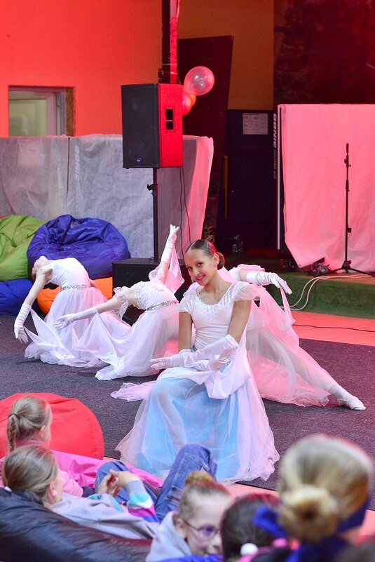 Лебёдушки ангелочки - Александр Рыжов