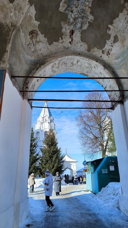 Вход в святую обитель. - Ольга 